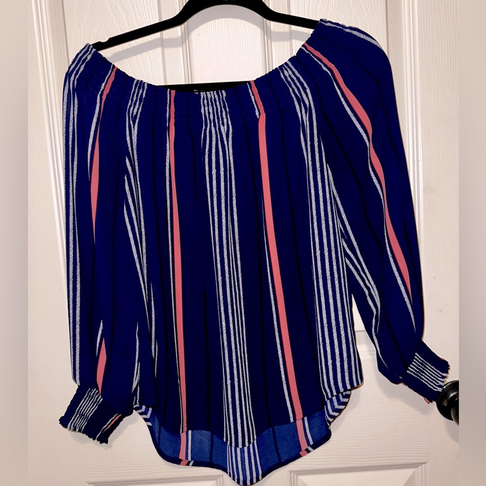 Express Off the Shoulder Long Sleeve Blouse